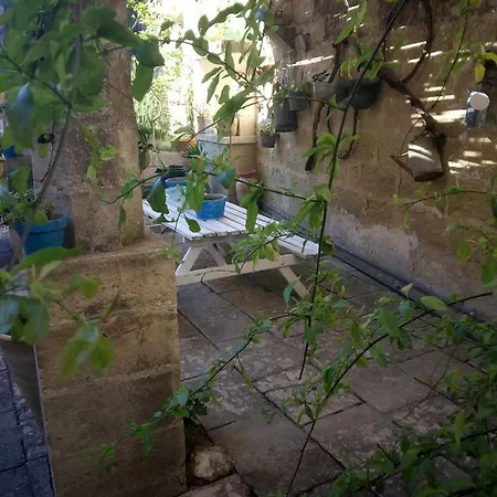 Vernole1713 לינה וארוחת בוקר ורנולה